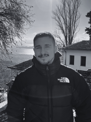 Χρίστος Κουζέλης